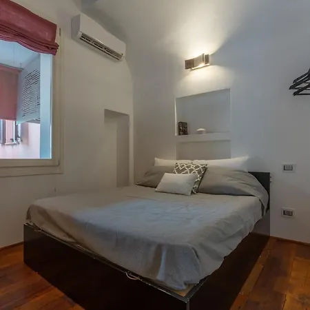 Center X3 Apartment *